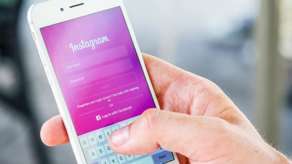 Το Facebook «σταματά» την ανάπτυξη έκδοσης του Instagram για παιδιά