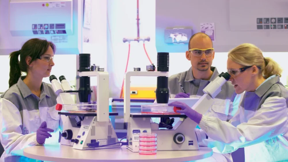 Bayer: ​Σημαντικές εξελίξεις στις κυτταρικές και γονιδιακές θεραπείες από τις AskBio και BlueRock