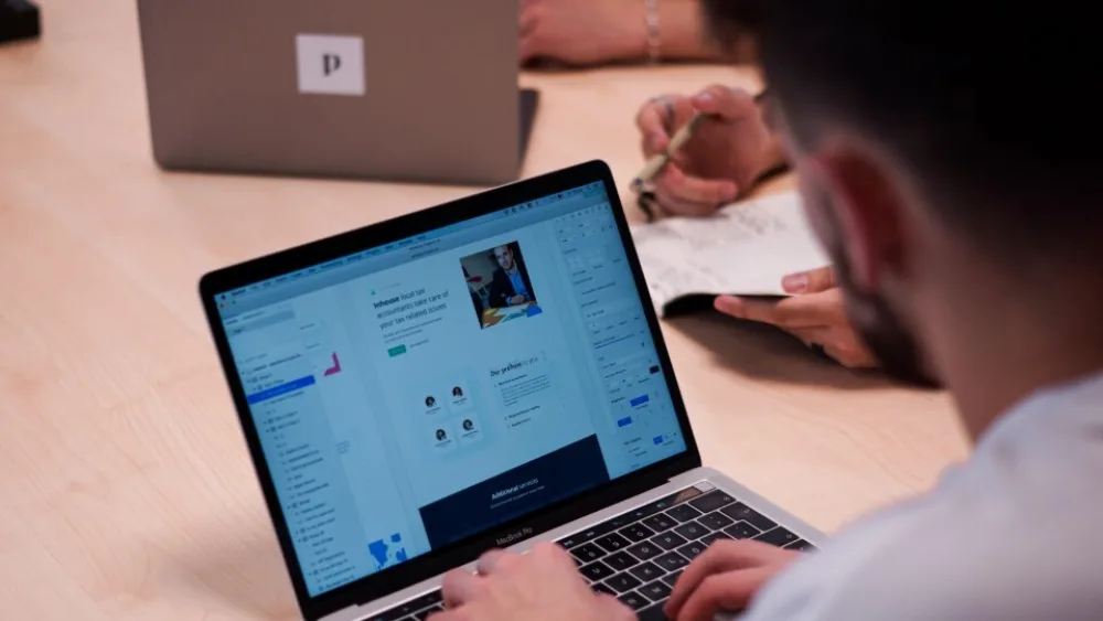 Μελέτη Accenture: «Εργασία από Οπουδήποτε» επιθυμούν οι εργαζόμενοι σήμερα