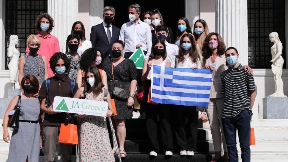 «Πολύ δημιουργικό» να αναπτύσσεται στα σχολεία η έννοια της δημιουργικής επιχειρηματικότητας