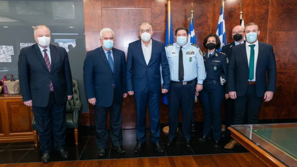 Η Ελληνική Αστυνομία πρωτοστατεί στην ανακύκλωση και επιβραβεύεται