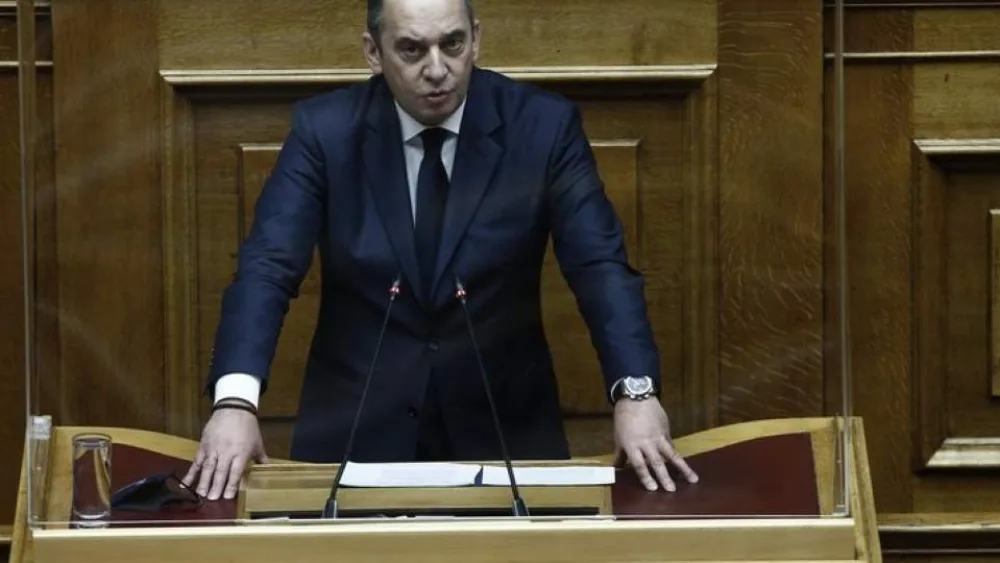 Πλακιωτάκης: Είμαστε σε συνεχή επικοινωνία με τους ναυτικούς μας στην Ουκρανία