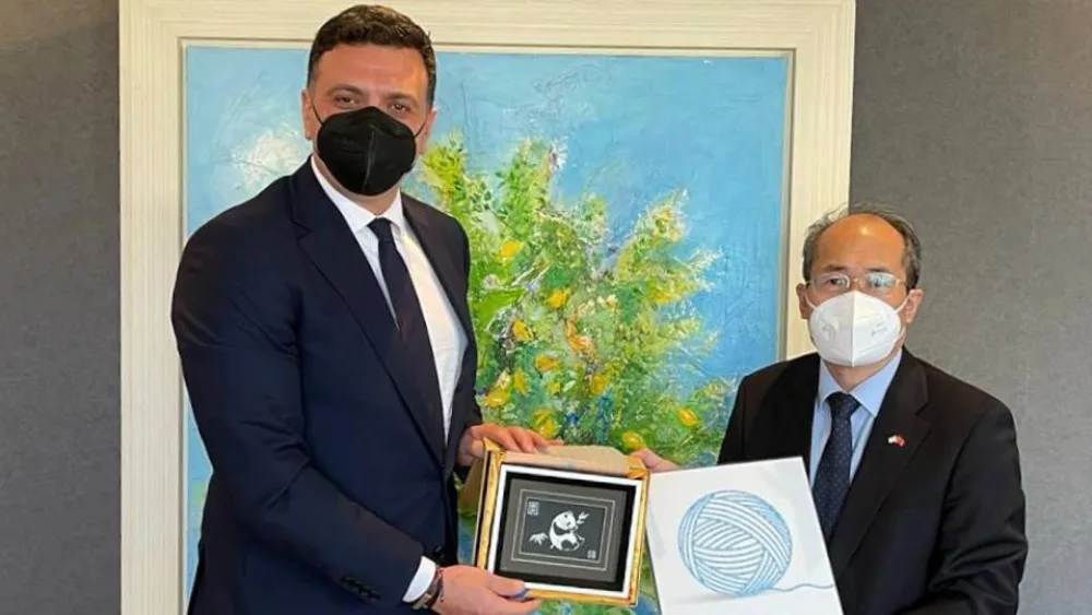 Συνάντηση Κικίλια - Κινέζου Πρέσβη για την ενίσχυση της τουριστικής προβολής της Ελλάδας