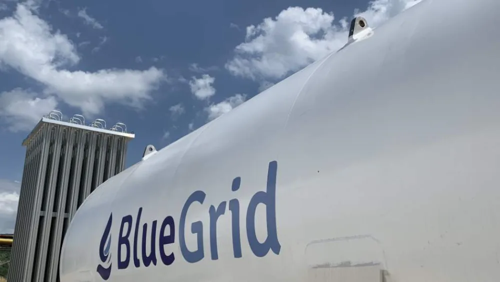 Πραγματικότητα η μεγαλύτερη επένδυση σε LNG και εναλλακτικά καύσιμα στην Ελλάδα
