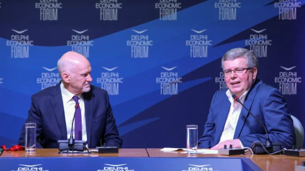 Γιώργος Παπανδρέου: Έρχεται ρύθμιση για τον λόγο στο Διαδίκτυο