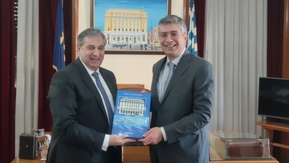 Συνάντηση συνεργασίας Προέδρων Σ.Ε.Ε.Ν. και Ε.Β.Ε.Π. για θέματα Ακτοπλοΐας