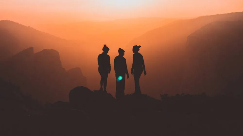 Adecco: Πως θα αποτραπεί μια χαμένη γενιά γυναικών στην εργασία