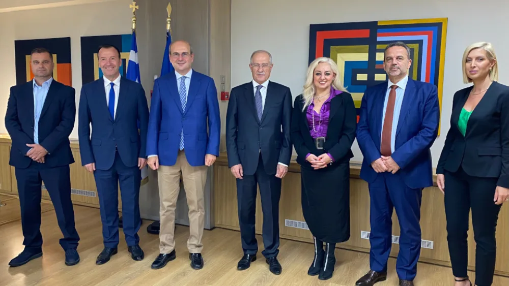 ​Υπ. Εργασίας: Το ελληνικό μοντέλο ψηφιακής κάρτας εργασίας υιοθετεί η Κύπρος