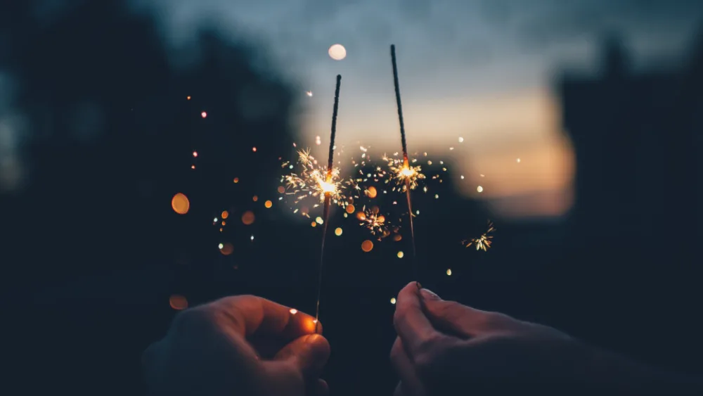 Πρόληψη ατυχημάτων από βεγγαλικά και κροτίδες κατά τη διάρκεια του Πάσχα