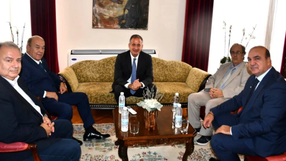 Συνάντηση Κωνσταντινίδη - Μασούτη για την κατάσταση στην αγορά και τον ρόλο των Επιμελητηρίων