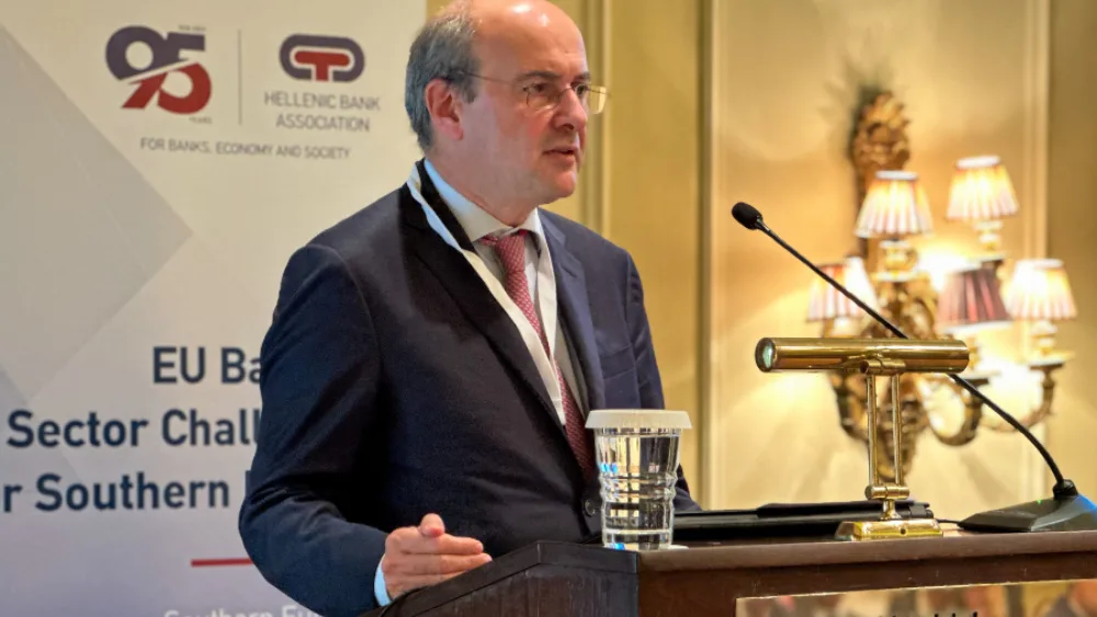 6 πρωτοβουλίες για τις τράπεζες: Στόχος η ευρωστία και ο ανταγωνισμός στην αγορά