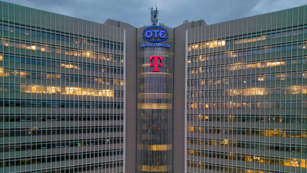 Νέα καμπάνια της Ogilvy και της COSMOTE για τους επιχειρηματίες που δεν σταματάνε ποτέ.