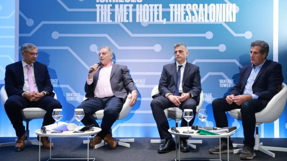 H Vantage Towers μετατρέπει δύο σχολεία του Δήμου Θέρμης σε έξυπνα και πράσινα
