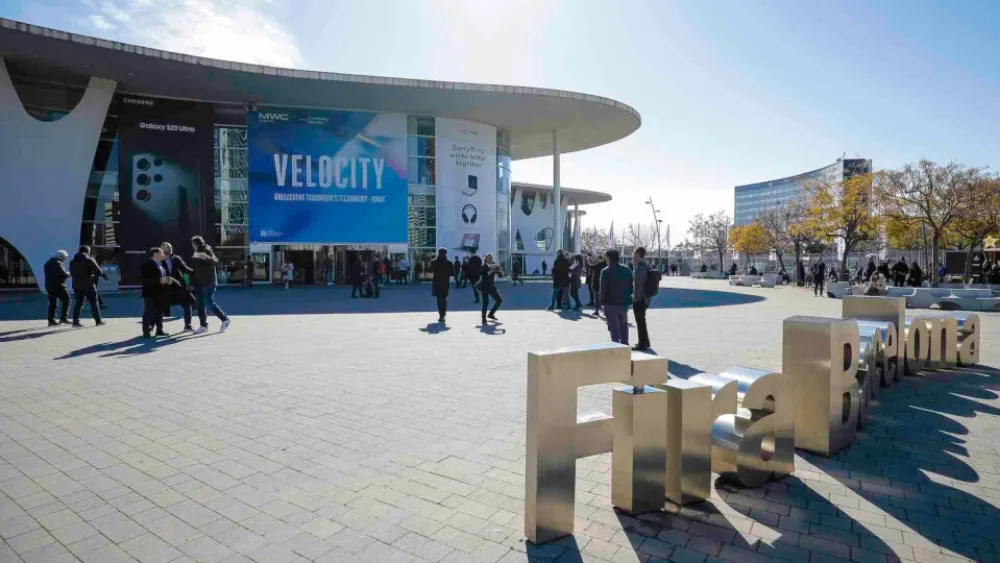 MWC: Έκθεση κινητής τηλεφωνίας και τεχνητή νοημοσύνη