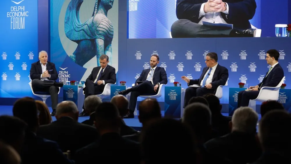 Έρχεται η πρώτη ψηφιακή τράπεζα και το embedded banking