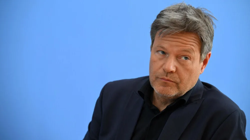 Χάμπεκ: Η «δασμολογική μανία» των ΗΠΑ μπορεί να προκαλέσει παγκόσμια ζημιά