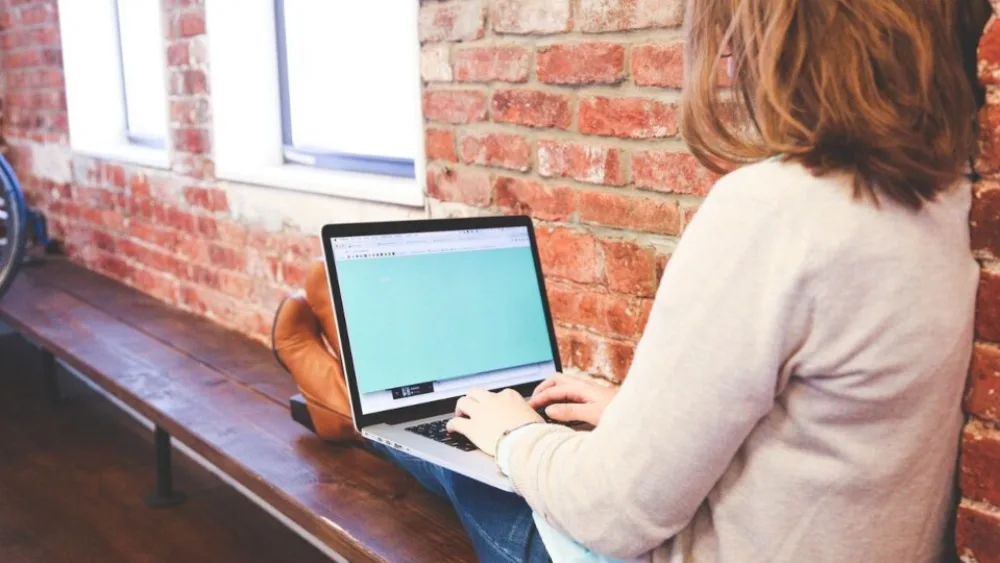 IWG: Το 66% των γυναικών δηλώνουν ότι οι ευέλικτες μορφές εργασίας διαδραματίζουν σημαντικό ρόλο στην επαγγελματική τους εξέλιξη