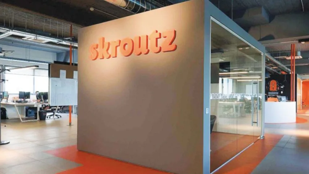 Skroutz βοηθός AI: Ο νέος “έξυπνος” σύμβουλος online αγορών