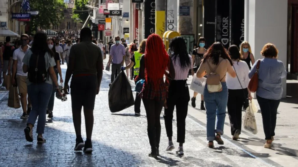 Λιανεμπόριο: Πτώση 3,7% στον τζίρο το Β΄ τρίμηνο – Ισχυρότερες πιέσεις στις μεγάλες επιχειρήσεις