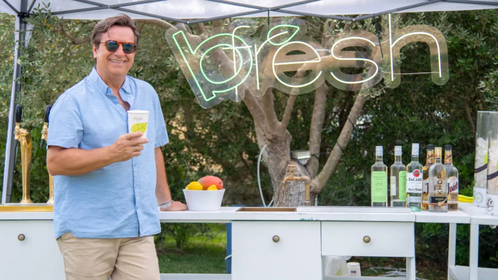 Η vRoubis δημιουργεί φυσικά και χειροποίητα αναψυκτικά χωρίς ζάχαρη και συντηρητικά