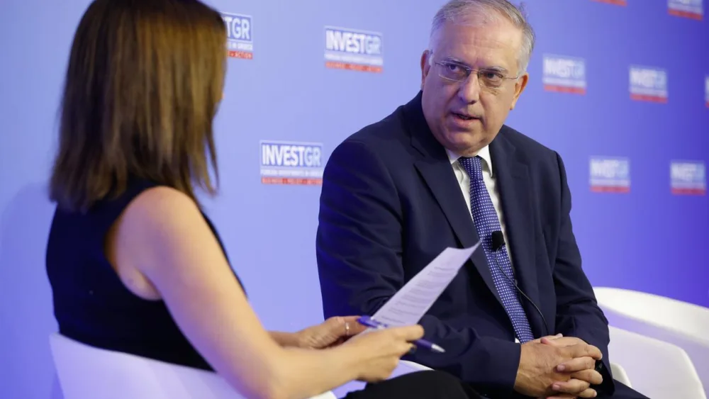 Εγκρίθηκαν στρατηγικές επενδύσεις 2,5 δισ. το 10μηνο - σχέδια για πιο εύκολη αδειοδότηση