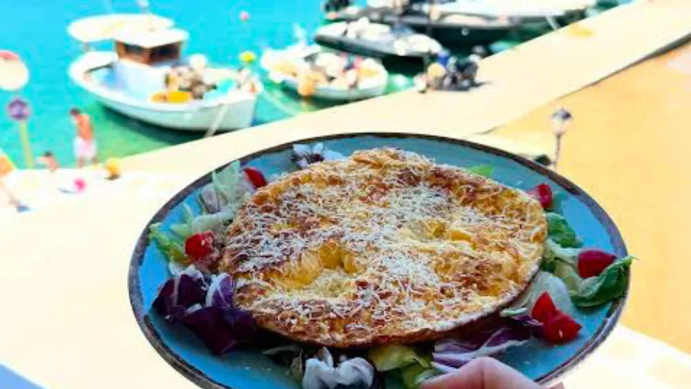 Το καλοκαίρι πέρασε, το κεφάλαιο νησιώτικη ομελέτα άνοιξε