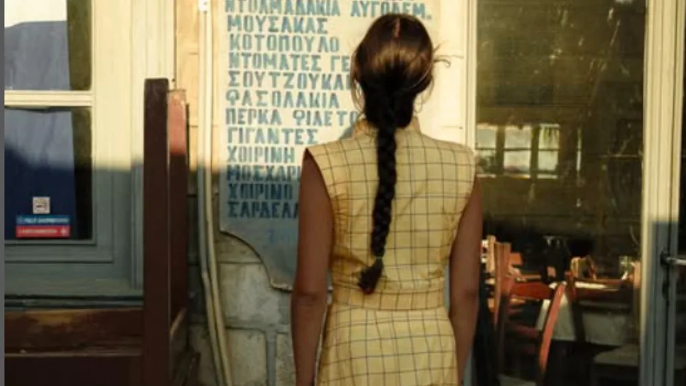 STILVI: Η Μάρθα μάς μιλά για τη “φωτεινή ασάφεια” του νέου της fashion brand