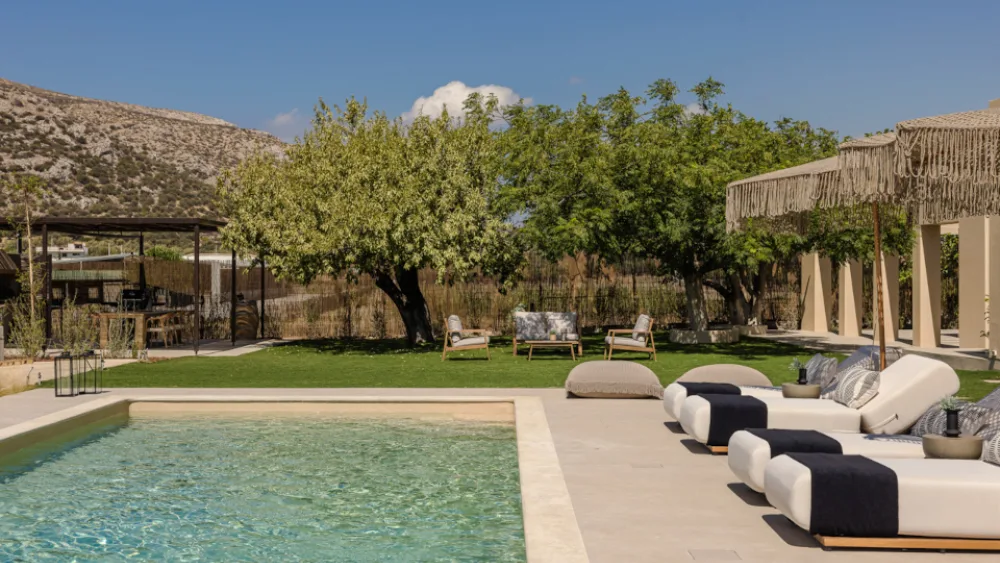 The Attican Villa & Estate: Μια νέα προσθήκη στα καταλύματα της Aria Hotels σε κτήμα στην Ανάβυσσο