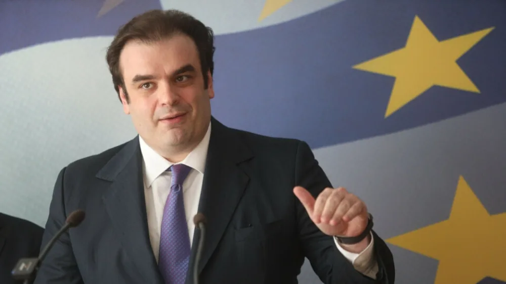Στο Λουξεμβούργο ο Πιερρακάκης για τις συνεδριάσεις του Eurogroup και του ECOFIN