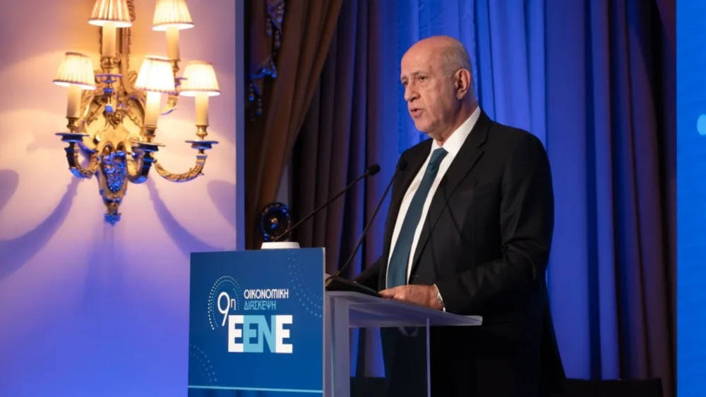 Θεοδωρόπουλος (ΣΕΒ) για συμφωνία ΣΣΕ: Τι είπε για ελλείψεις εργαζομένων, νέο πλαίσιο, αμοιβές και επιχειρήσεις