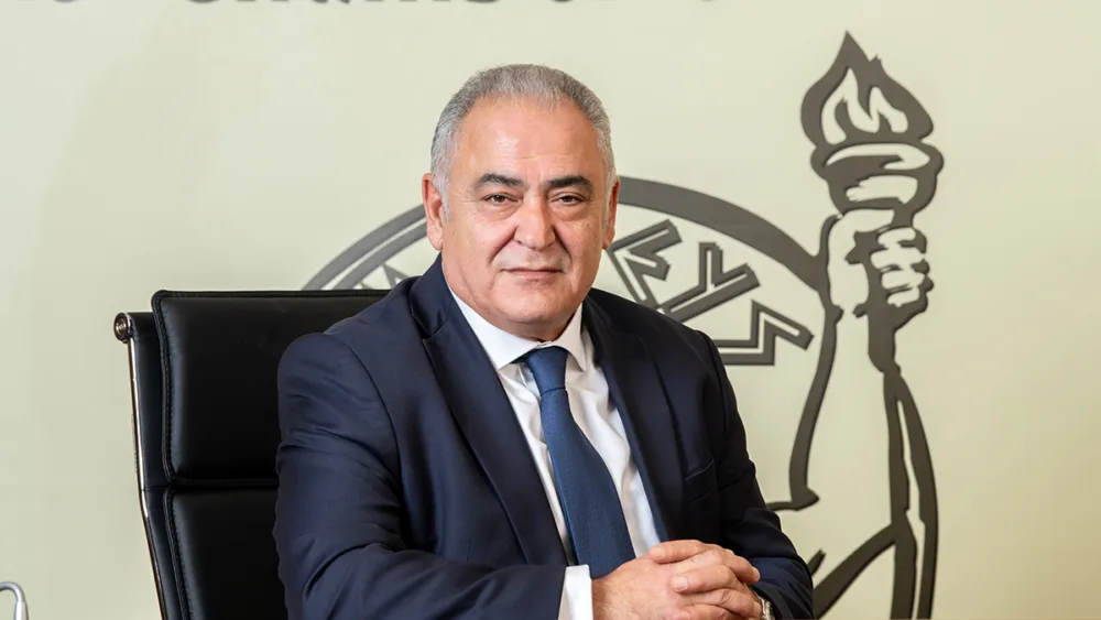 ΕΕΑ για την πρόταση 4ημερης εργασίας: «Χρειάζεται να δρούμε σύμφωνα με τις πραγματικές ανάγκες της μικρομεσαίας επιχειρηματικότητας»