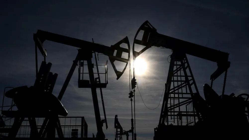 ΟΠΕΚ+: Διατηρεί αμετάβλητα τα επίπεδα παραγωγής πετρελαίου για το πρώτο τρίμηνο του 2026