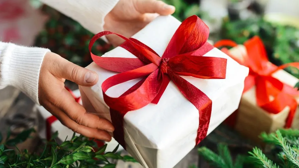 Για(τί) αγοράζουν οι άνθρωποι τα Χριστούγεννα