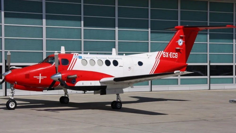 Η ΥΠΑ παραχώρησε το παροπλισμένο αεροσκάφος τύπου Beechcraft 200 King Air στην Ο.Α για εκπαίδευση των μαθητευομένων μηχανικών αεροσκαφών