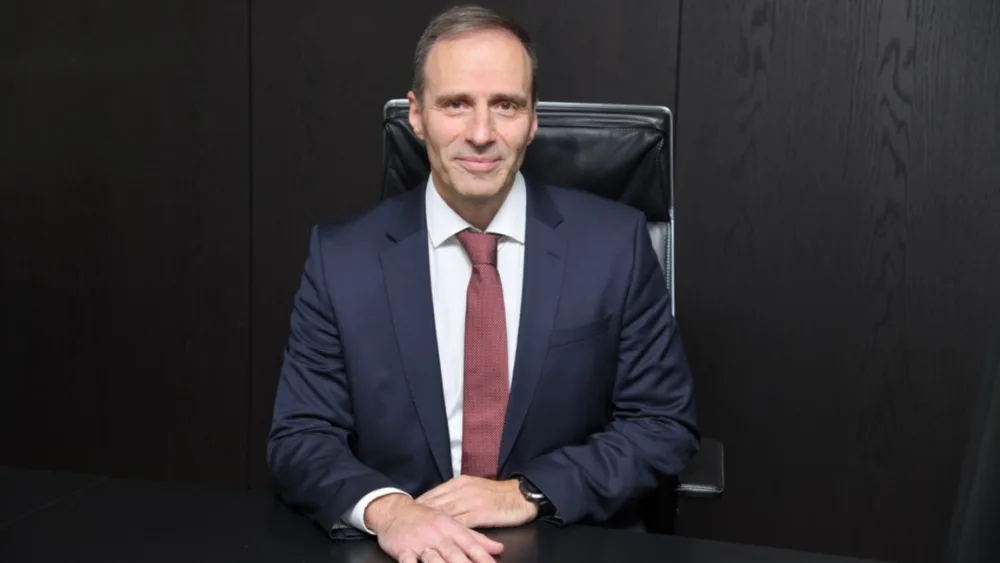 Ο Γιάννης Μπούρας, CEO του Ομίλου Σαράντη, μιλά στο TIME Magazine - Πάνω από 700 εκατ. δολάρια τα έσοδα του Ομίλου το 2024