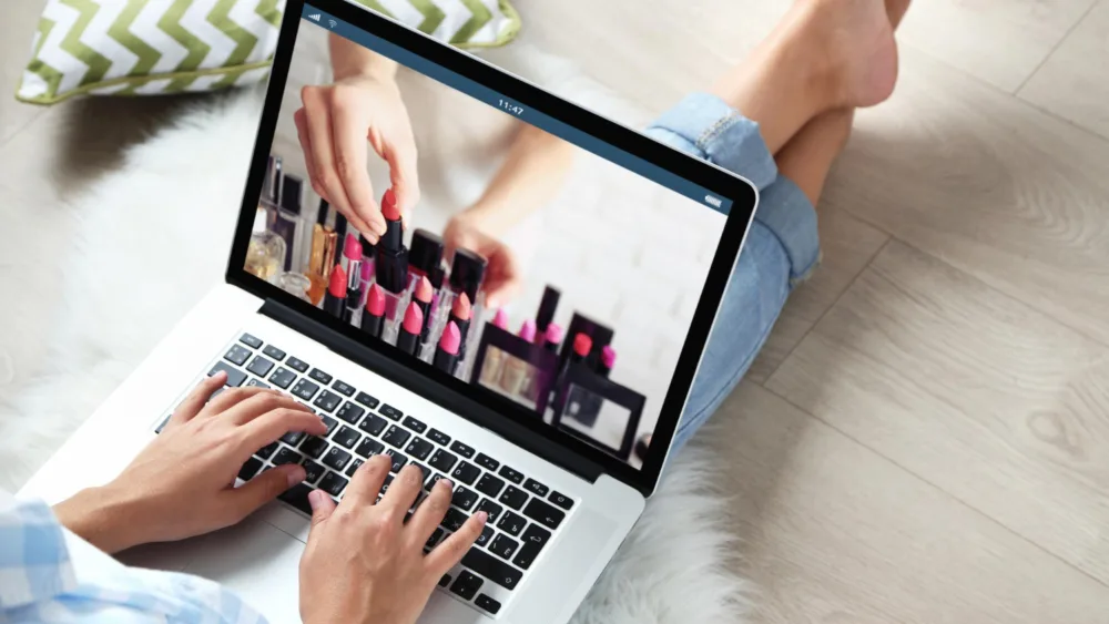 Beauty blogs, η νέα φωνή της βιομηχανίας ομορφιάς