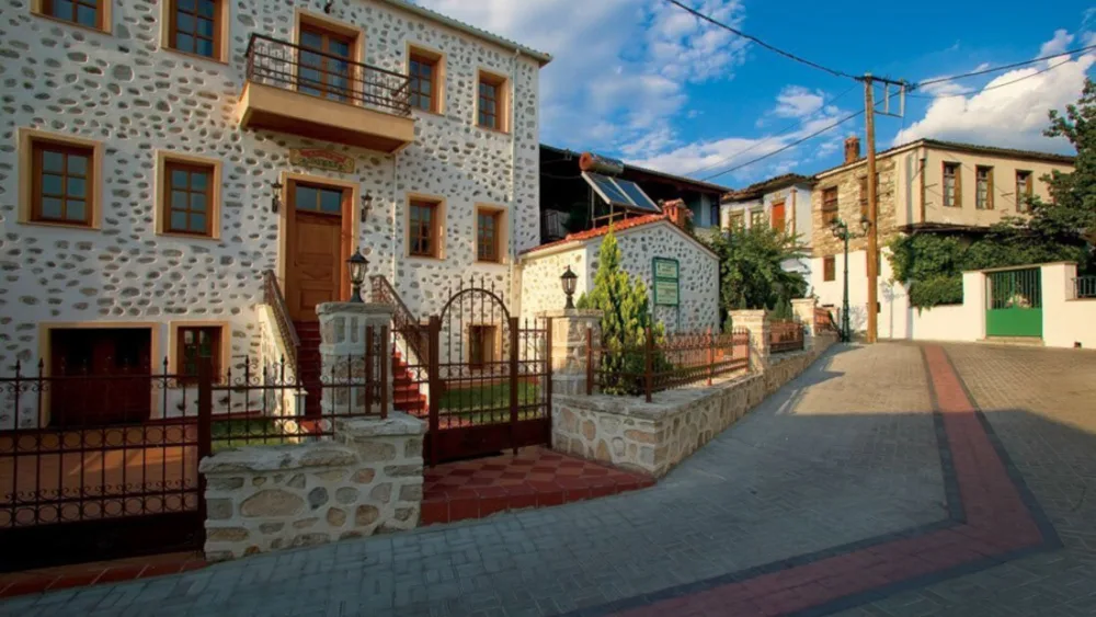Παπαθανάσης: Ανάπλαση κεντρικής πλατείας Βελβεντού Κοζάνης με χρηματοδότηση από το Ειδικό Πρόγραμμα Δίκαιης Αναπτυξιακής Μετάβασης