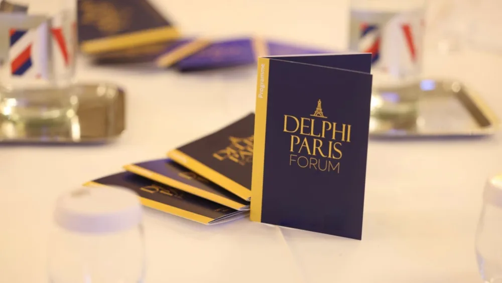 Ξεκινά σήμερα τις εργασίες του στο Παρίσι το 3ο Οικονομικό Φόρουμ των Δελφών: Γαλλία–Ελλάδα σε κρίσιμη συγκυρία για την Ευρώπη