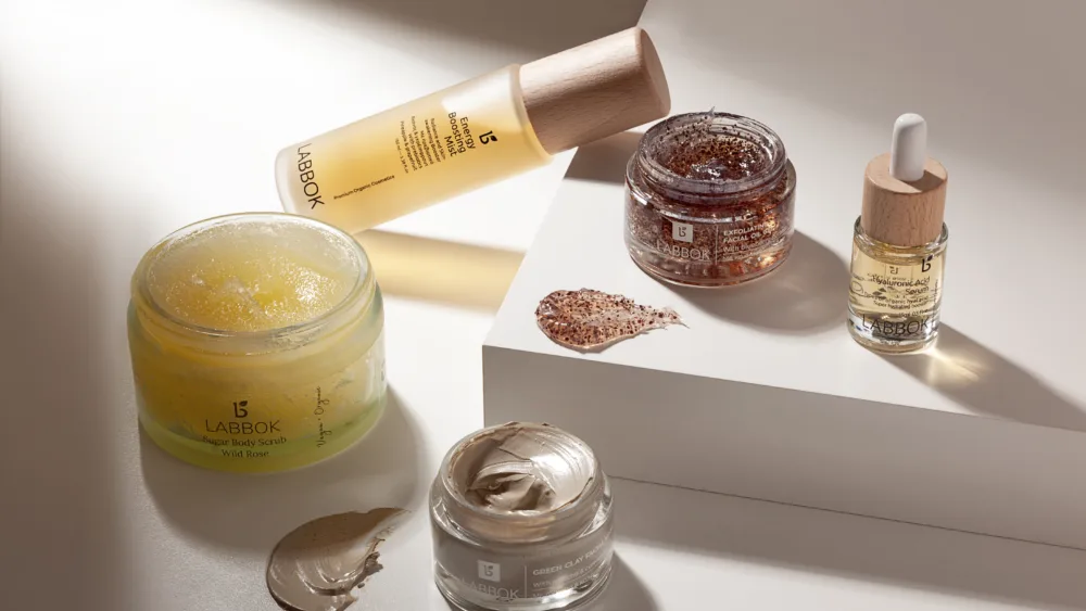 Labbok: Επένδυση σε R&D, βιωσιμότητα και διεθνείς αγορές - το business model πίσω από το ελληνικό beauty brand