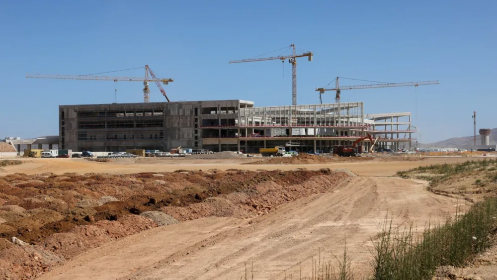 Προκηρύχθηκε ο διαγωνισμός για τα συστήματα αεροναυτιλίας στο Καστέλλι - Τι δηλώνει ο υπουργός Υποδομών και Μεταφορών