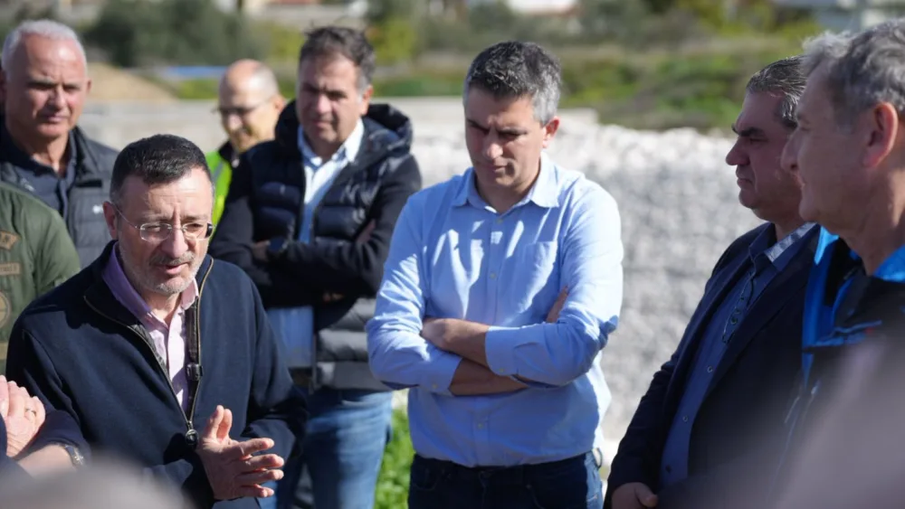 Ο Χρίστος Δήμας πραγματοποίησε αυτοψία σε αντιπλημμυρικά έργα κατά μήκος του αυτοκινητόδρομου «Κόρινθος – Πάτρα»