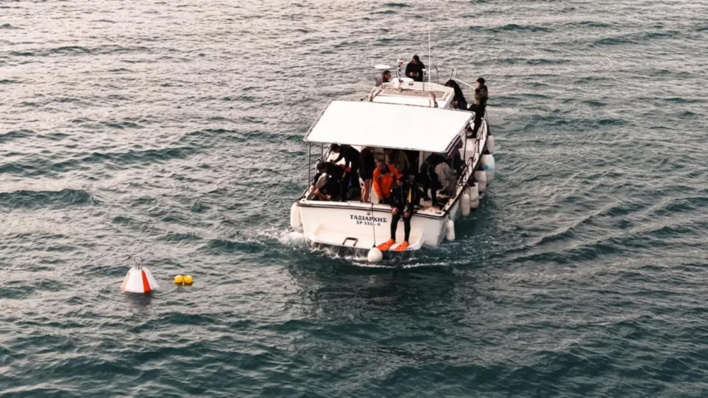 Πιλοτική τοποθέτηση αγκυροβολίων στο Πόρτο Ράφτη για την προστασία των λιβαδιών Ποσειδωνίας - Μια δράση της TP και της Aegean Rebreath