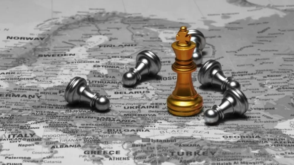 Ανάλυση Τρ. Πειραιώς: Η επαναφορά της διπλωματίας αποκλιμάκωσε τη διεθνή γεωπολιτική αβεβαιότητα