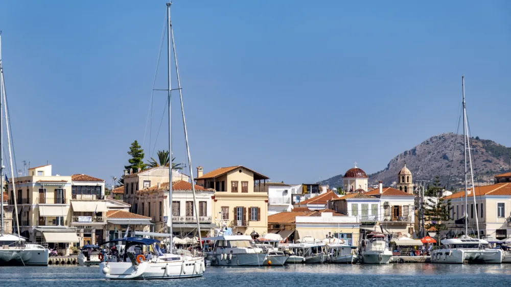 Ferryscanner: Ποιους προορισμούς προτίμησαν οι Έλληνες για ταξίδι το τριήμερο της Καθαράς Δευτέρας 2026