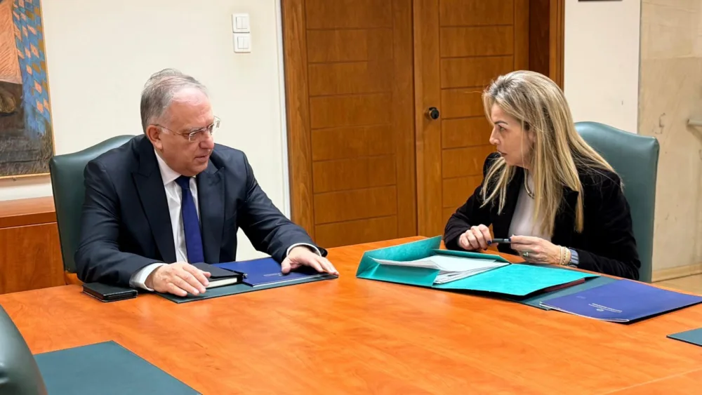 Ο Τ. Θεοδωρικάκος καθησυχάζει τους πολίτες για την επάρκεια των προϊόντων στην αγορά - Εντατικοί έλεγχοι από την Ανεξάρτητη Αρχή της Αγοράς