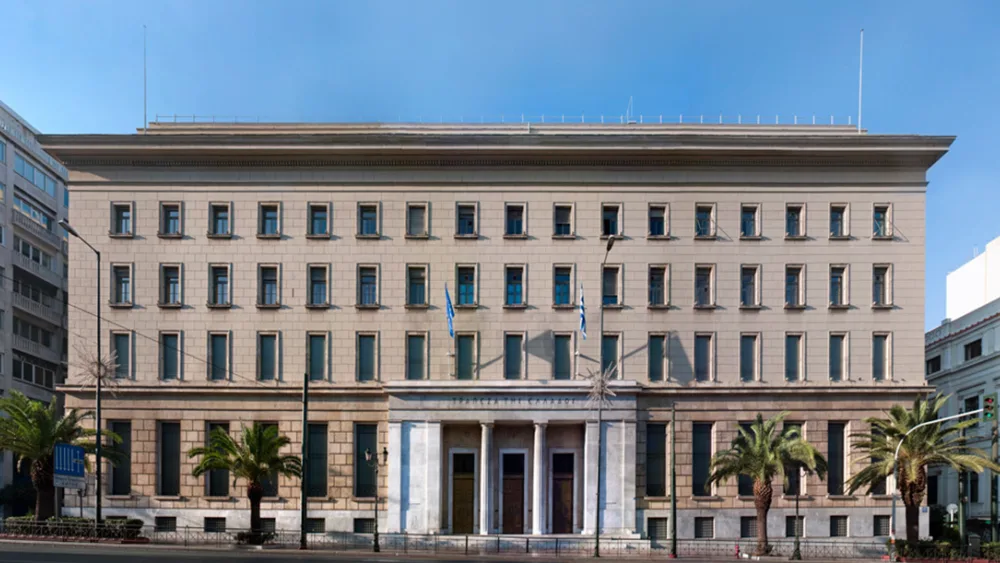 Αύξηση των επιτοκίων δανείων τον Ιανουάριο – Διευρύνεται το περιθώριο με τις καταθέσεις