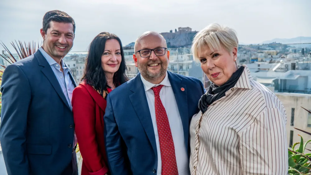 Η Air Canada επανεκκινεί τις πτήσεις της προς την Αθήνα για τη φετινή θερινή περίοδο