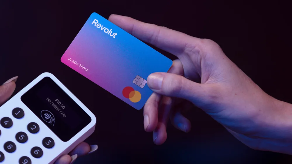 Η Revolut καταθέτει αίτηση για τραπεζική άδεια στις ΗΠΑ - Ορίζει νέο CEO για την αμερικανική αγορά