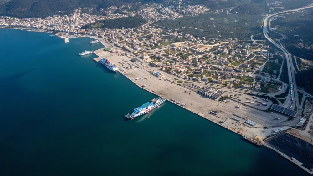 Ο Οργανισμός Λιμένος Ηγουμενίτσας εγκαθιστά και συνδέει φωτοβολταϊκό πάρκο ισχύος 1,5 MW