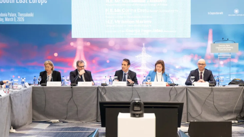 Κρίσιμη η συνδεσιμότητα στα Βαλκάνια: Η Ελλάδα ως κεντρικός παράγοντας - Τι συζητήθηκε σε εκδήλωση του ΟΟΣΑ και του Οικον. Φόρουμ των Δελφών